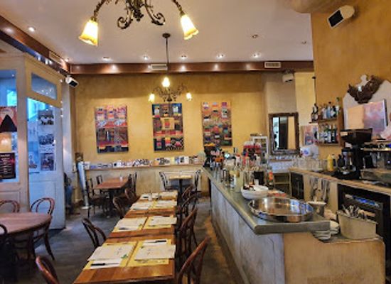 switzerland/geneva/les-paquis/bar/cafe-art-s
