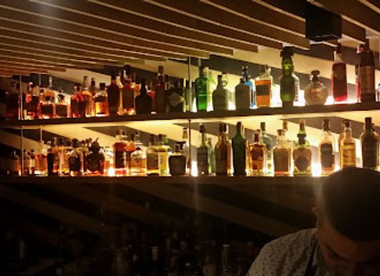 philippines/manila/bar/oto