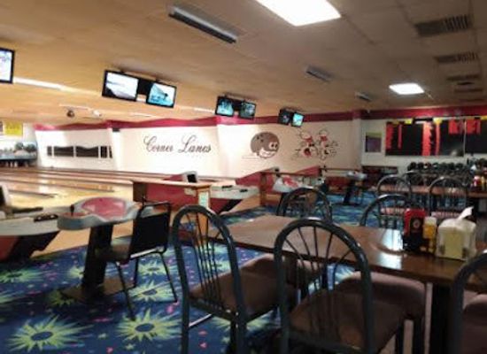 iowa/spirit-lake/bar/juniper-lanes