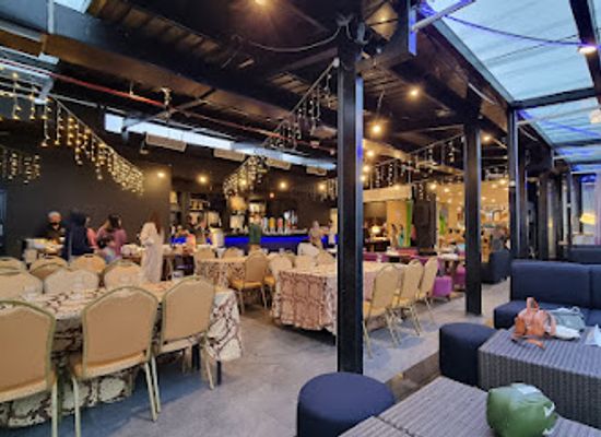 indonesia/semarang/bar/bleusky-lounge-sky-bar