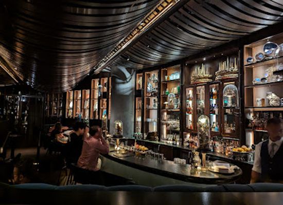 washington/seattle/downtown-seattle/bar/deep-dive