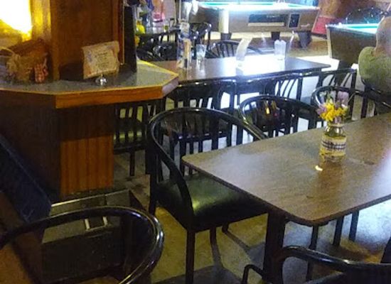 rhode-island/blackstone-valley/bar/michael-s-food-spirits