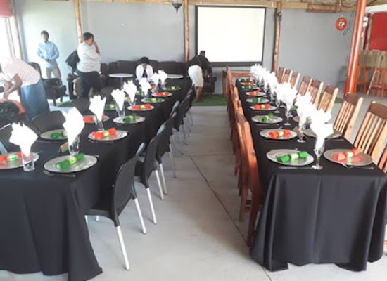eswatini/lowveld/bar/ron-deh-voo