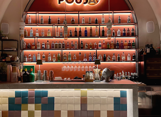 italy/bari/murat/bar/pouja-gin-food-wine