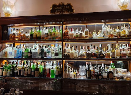 italy/florence/bar/friends-pub