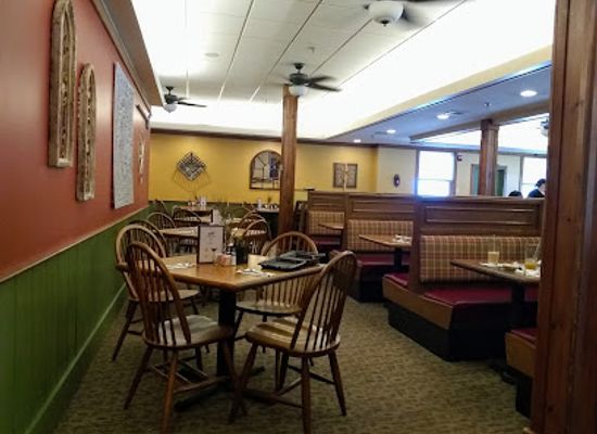 new-hampshire/strafford-county/bar/strafford-farms-restaurant