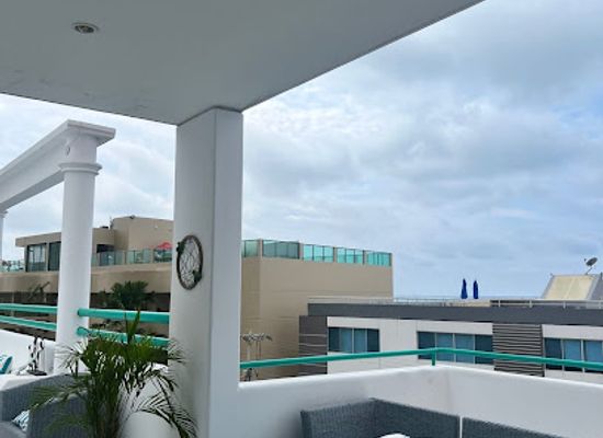 ecuador/salinas/bar/dimare-rooftop