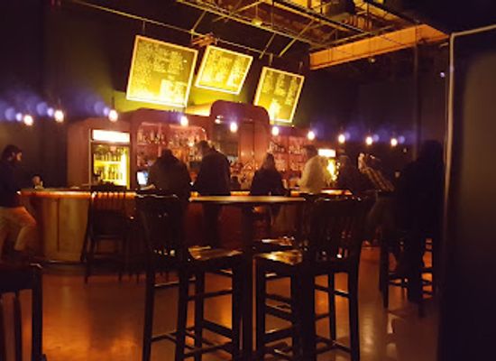 louisiana/central-louisiana/bar/the-radio-bar