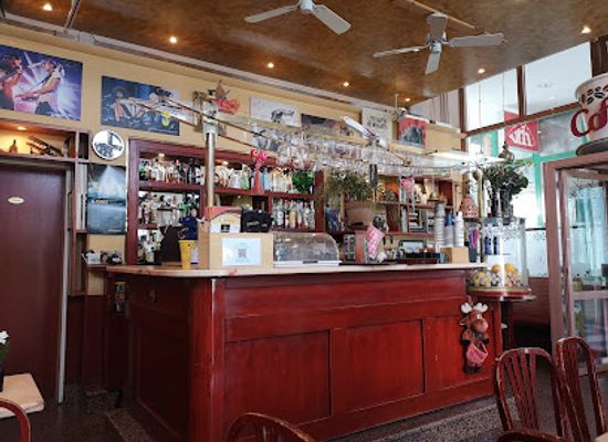 slovenia/lake-bled/bar/a-propos-cocktail-bar