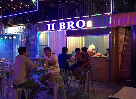 cambodia/tbong-khmum/bar/ii-bros-pub