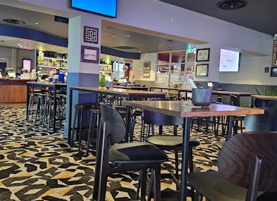 australia/yorke-peninsula/bar/grand-junction-tavern