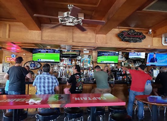 california/chula-vista/bar/wild-wooly-s-saloon