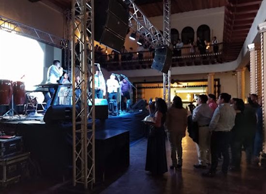 guatemala/pacific-lowlands/bar/club-guatemala