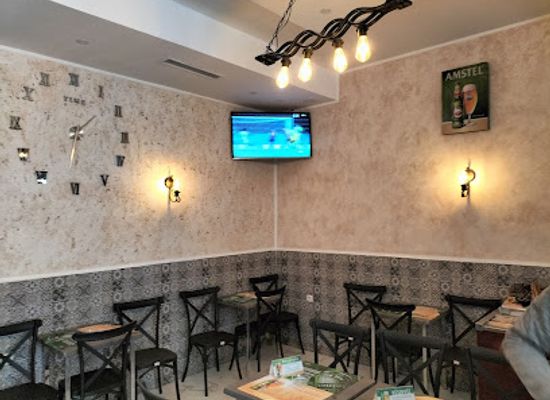 tunisia/central-tunisia/bar/cafe-bar-la-belote