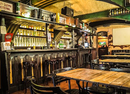 romania/arad/bar/irish-pub