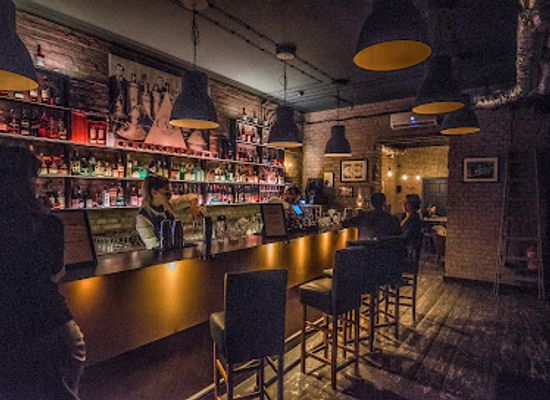 poland/greater-poland/bar/dash-cocktails-cigars