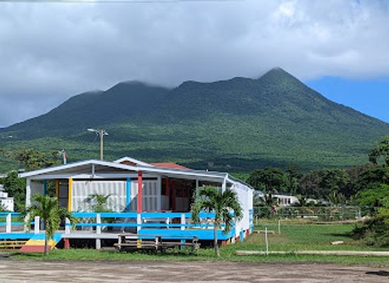 saint-kitts-and-nevis/nevis-lowlands/bar/sunshines-restaurant