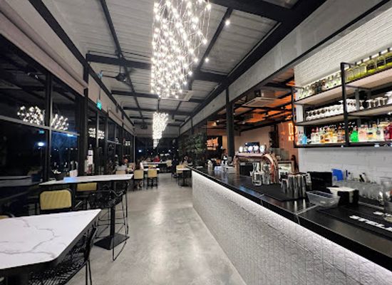 singapore/ang-mo-kio/bar/burp-kitchen-bar-bishan-park