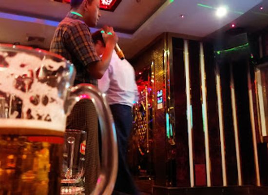 myanmar-burma/hpa-an/bar/oasis-3