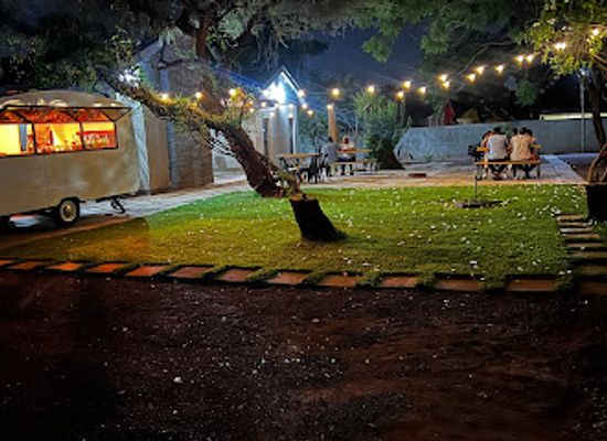 botswana/kgatleng-district/bar/at-nine-eatery-cocktail-bar