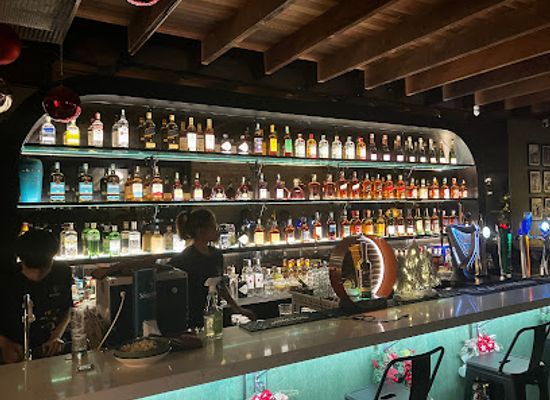 malaysia/sarawak/bar/the-nobleman-bar-dine