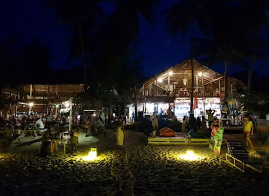 sri-lanka/trincomalee/bar/fernando-s-bar