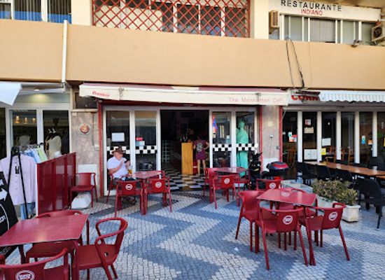 portugal/portimao/bar/the-manhattan-cafe