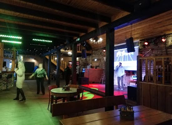 estonia/alutaguse/bar/vanameistri-pubi
