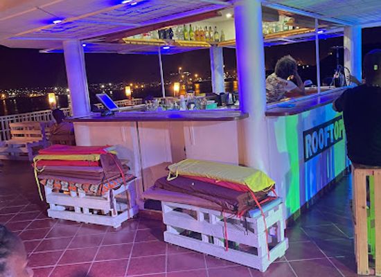 angola/lobito-bay/bar/rooftop