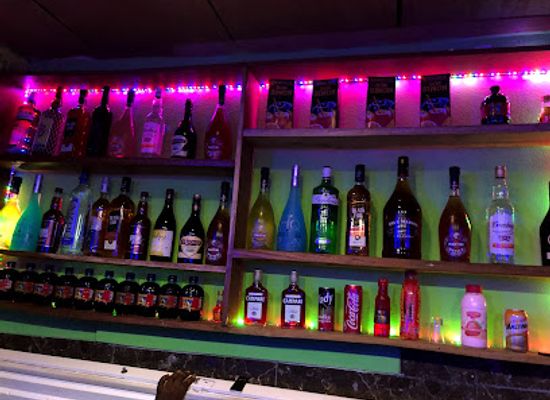 sierra-leone/sherbro-island/bar/ransim-night-club