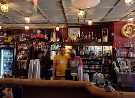 wisconsin/milwaukee/east-side/bar/y-not-ii-tavern