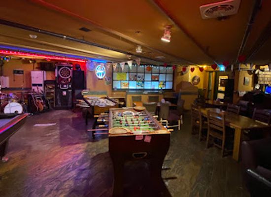 south-korea/daejeon/bar/santa-claus