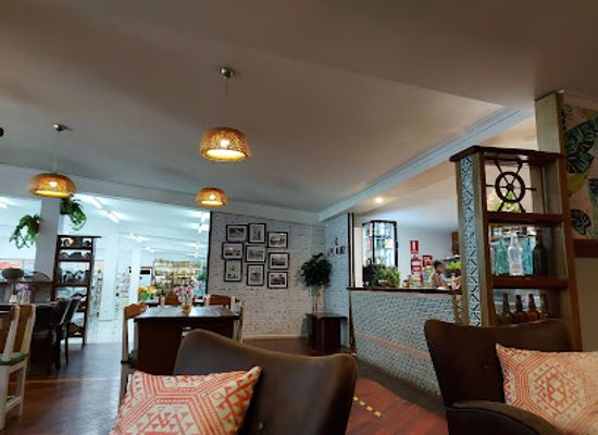 papua-new-guinea/kimbe/bar/apple-mango-cafe