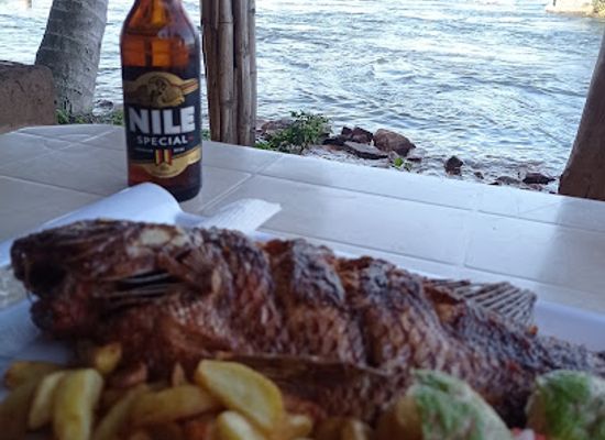 uganda/jinja-source-of-the-nile/bar/bar-restaurant-source-of-the-nile