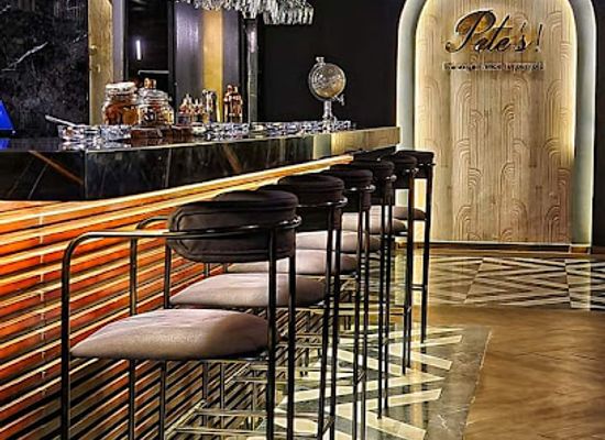 egypt/giza-plateau/bar/pete-s-lounge