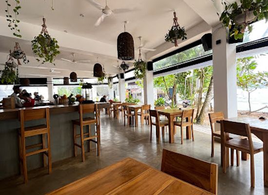sri-lanka/mirissa/bar/oh-la-la-beach-bar-and-restaurant