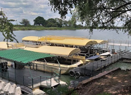zambia/zambezi-basin/bar/safari-par-excellence