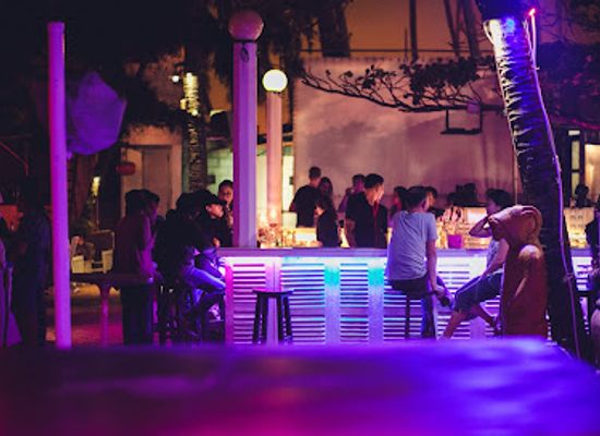 vietnam/phan-thiet/bar/dragon-beach-lounge-bar-club