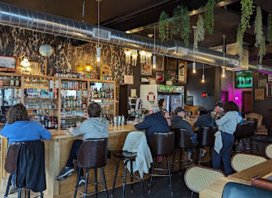 rhode-island/east-bay/bar/myrtle