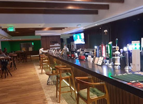 qatar/doha/west-bay/bar/shamrock-tavern