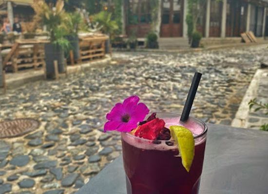 albania/devoll/bar/mainzer-pub-bistro