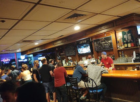 new-york/southern-tier/bar/tom-marty-s-town-house