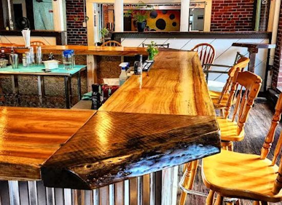maine/york-county/bar/the-sundrop-american-restaurant-brewery-bar