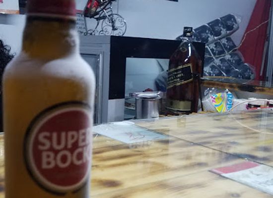 cabo-verde/brava/bar/black-white-bar-cafe
