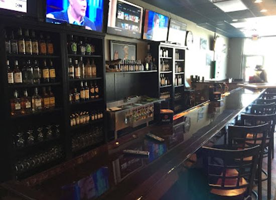 delaware/trap-pond-state-park/bar/gordy-s-pub-seaford