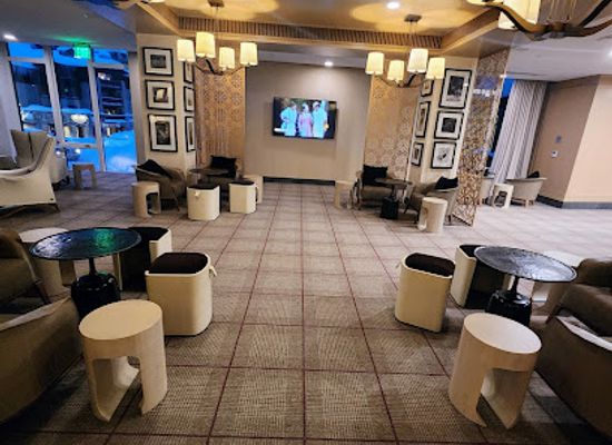 utah/deer-valley/bar/antler-lounge