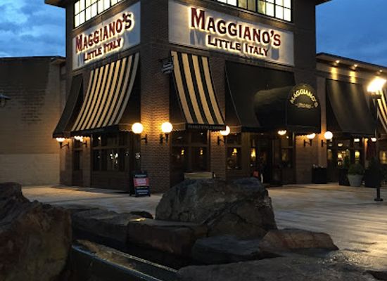 maryland/columbia/the-mall-in-columbia/bar/maggiano-s-little-italy