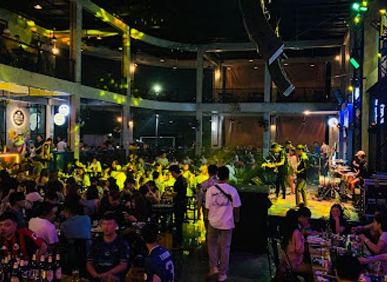 laos/vang-vieng-karst-landscape/bar/pk-vangvieng-restaurant
