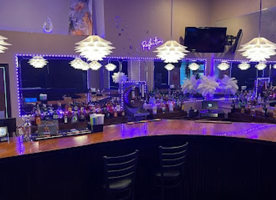 texas/longview/bar/rainbow-members-club