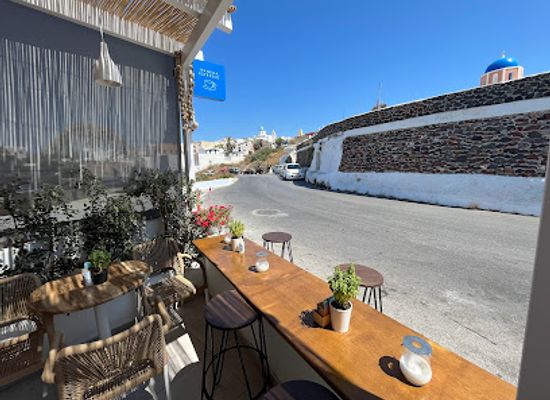greece/santorini/oia/bar/tephra-cocktail-bar